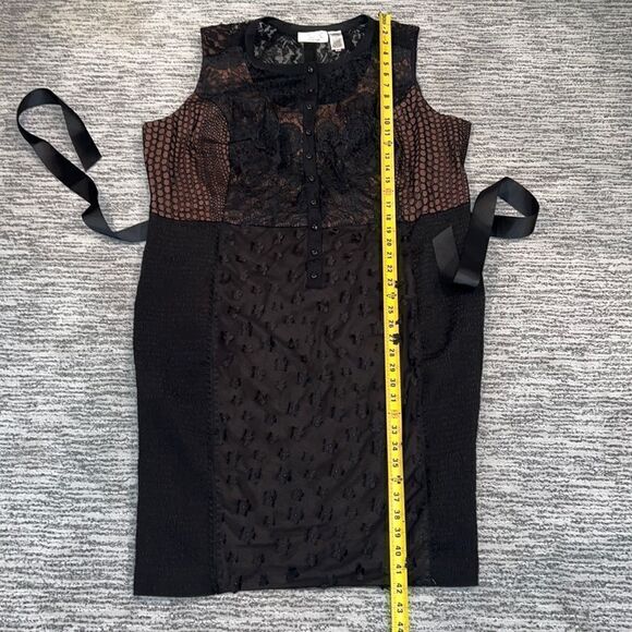 New Byron Lars Beauty Mark Black Floral Applique Lace Sheath Gisella Size 22 - Picture 15 of 16